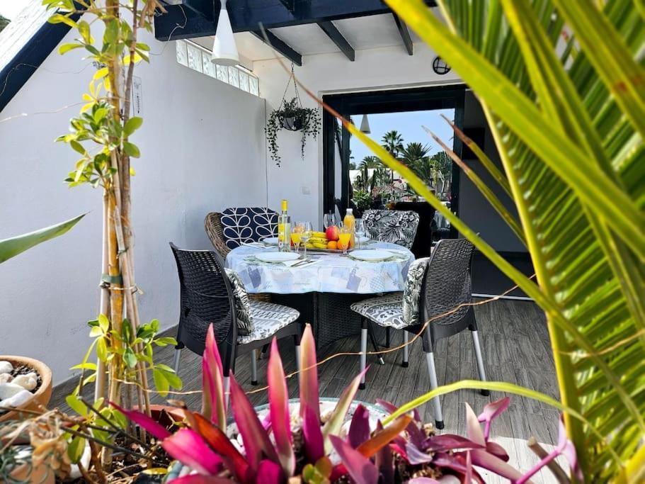 Apartamento Taisa Playa Roca Costa Teguise Exteriör bild
