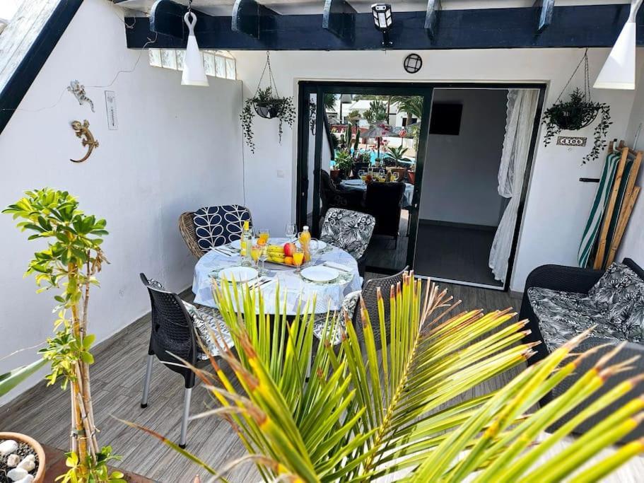 Apartamento Taisa Playa Roca Costa Teguise Exteriör bild